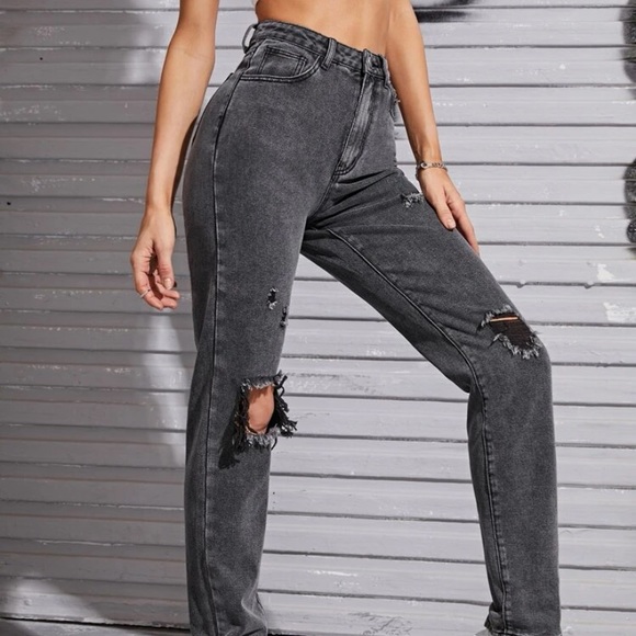 High waist ripped mom jeans - Picture 7 of 8